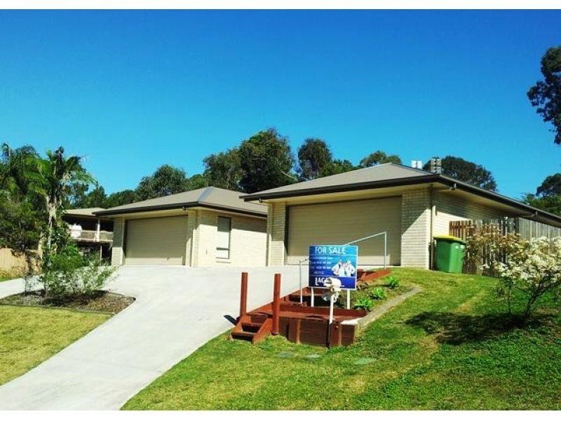 2/7 Rocklea Drive, Southside QLD 4570