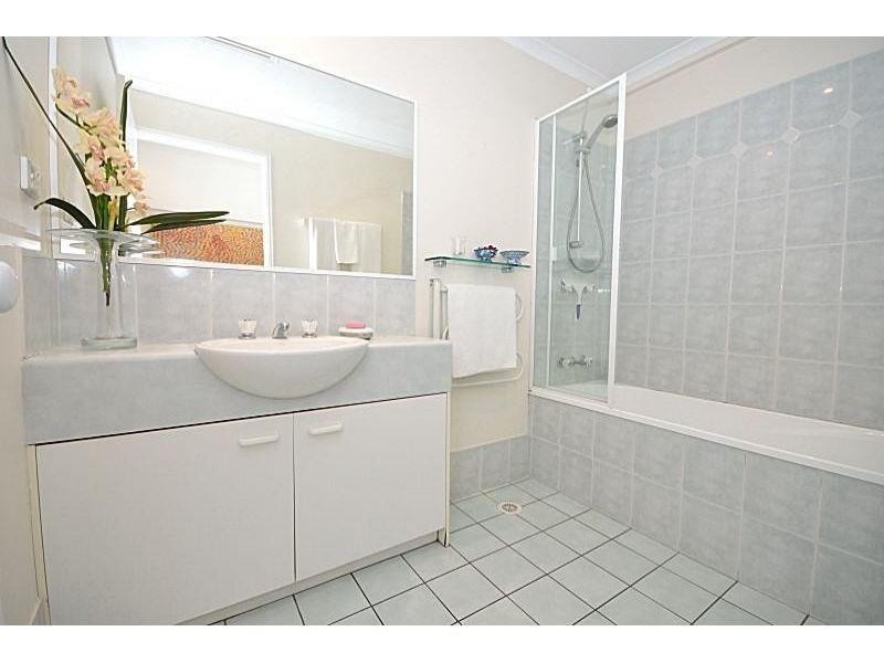 6/112-114 Hilton Terrace, Noosaville QLD 4566