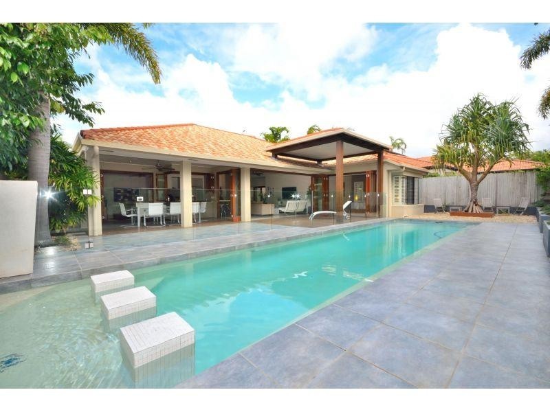 36 Waterside Court, Noosaville QLD 4566