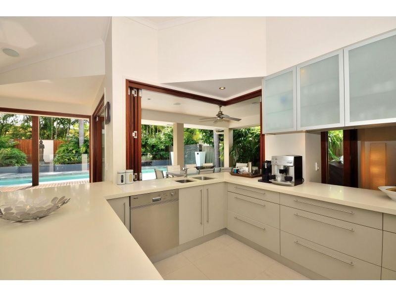 36 Waterside Court, Noosaville QLD 4566