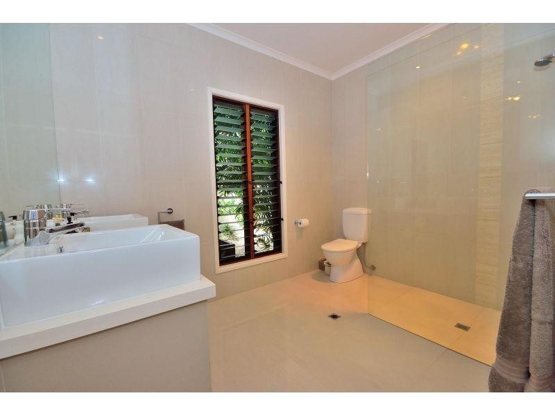 36 Waterside Court, Noosaville QLD 4566