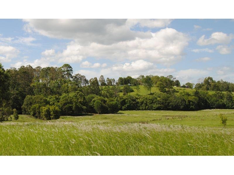 30 Wattle Lane, North Deep Creek QLD 4570