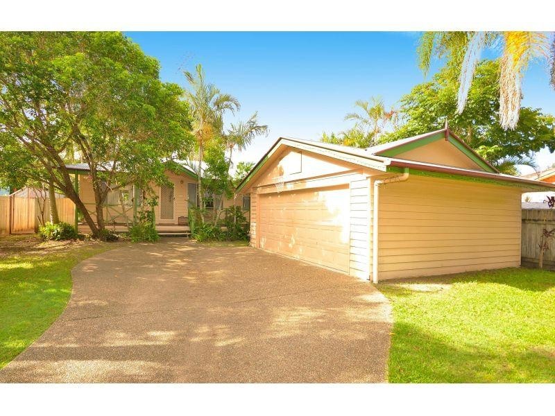 6 Iluka Link, Noosaville QLD 4566