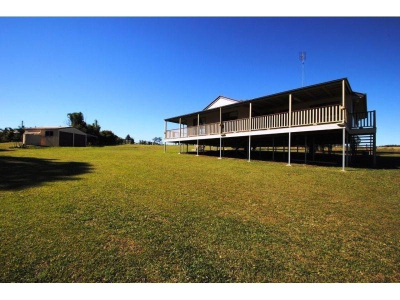 6  Tea Tree Court, The Palms QLD 4570