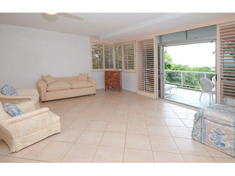 2/26 Edgar Bennett Ave, Noosa Heads QLD 4567