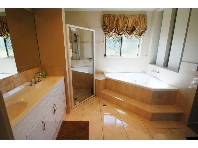 2 Priddy Road, Kia Ora QLD 4570