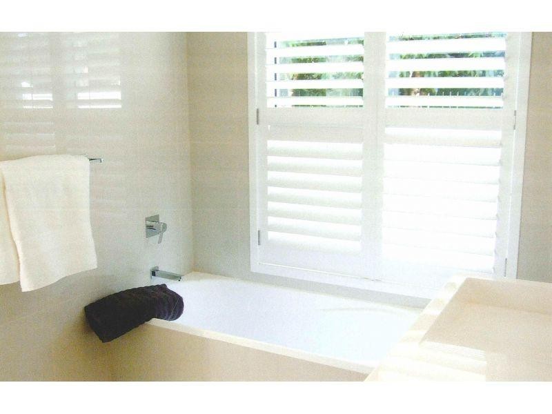 2/4 Sunseeker Close, Noosaville QLD 4566