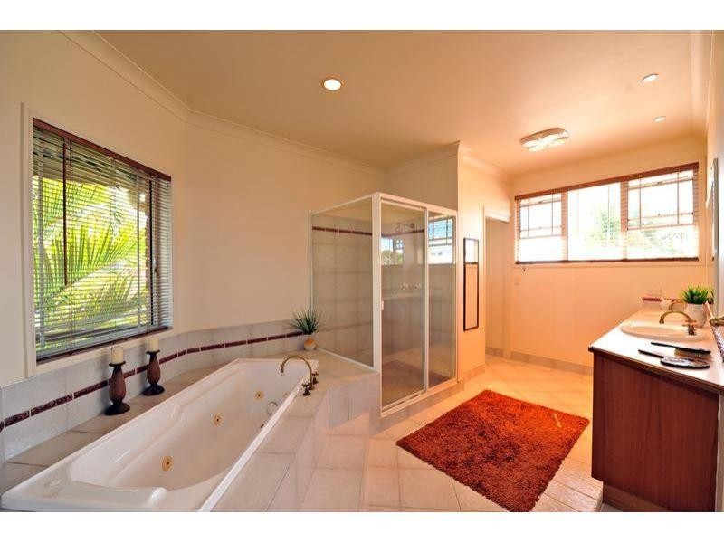 36 Seamount Quay, Noosa Waters QLD 4566