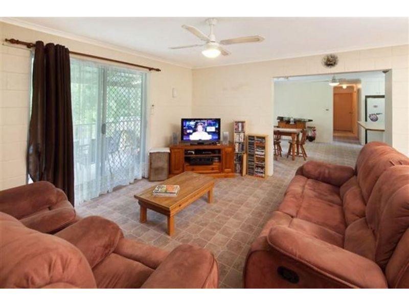 470 Eel Creek Road, Pie Creek QLD 4570