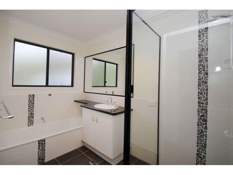 981 North Deep Ck Rd, North Deep Creek QLD 4570