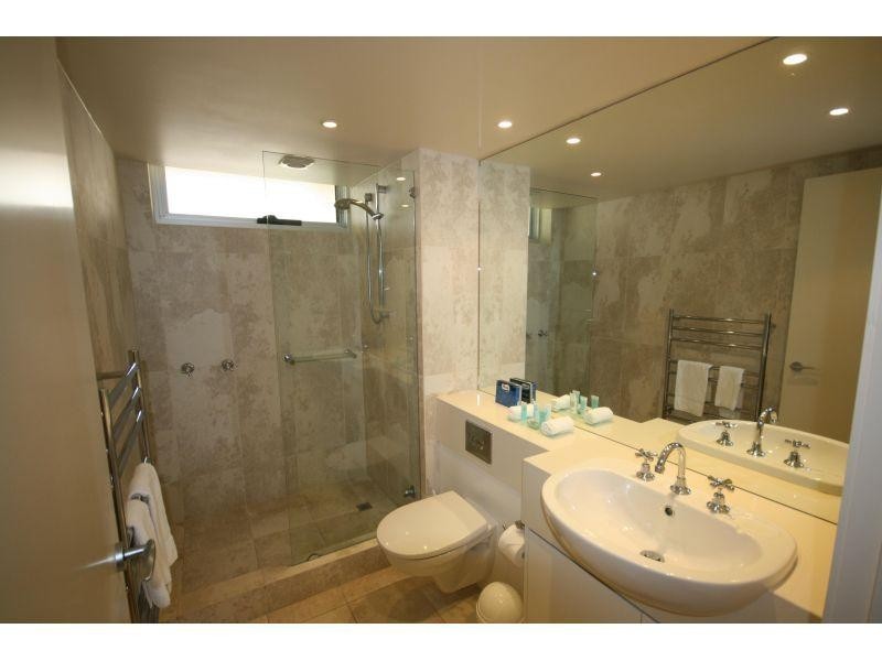 202/5 Hastings Street, Noosa Heads QLD 4567