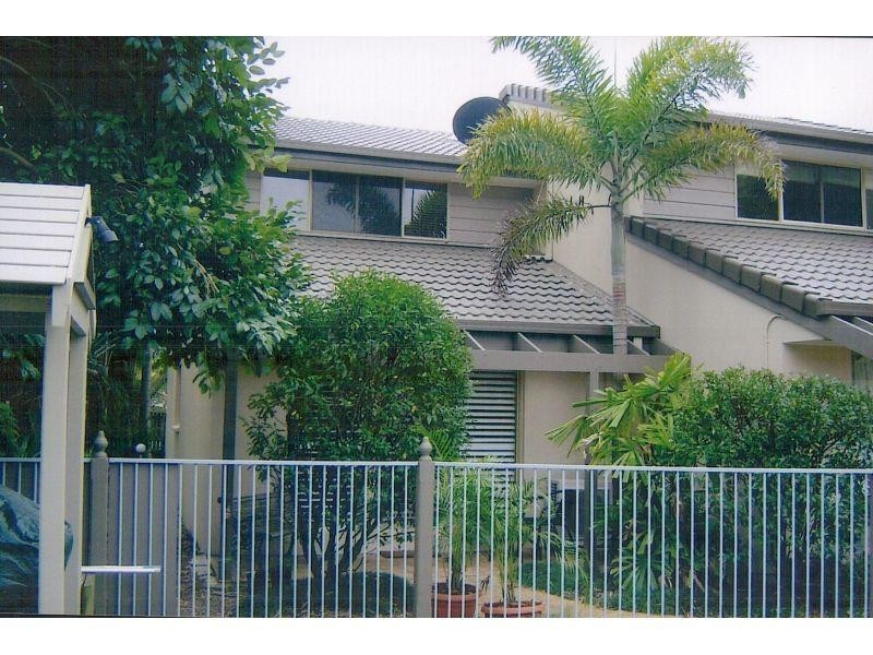 5/37 Thomas St, Noosaville QLD 4566