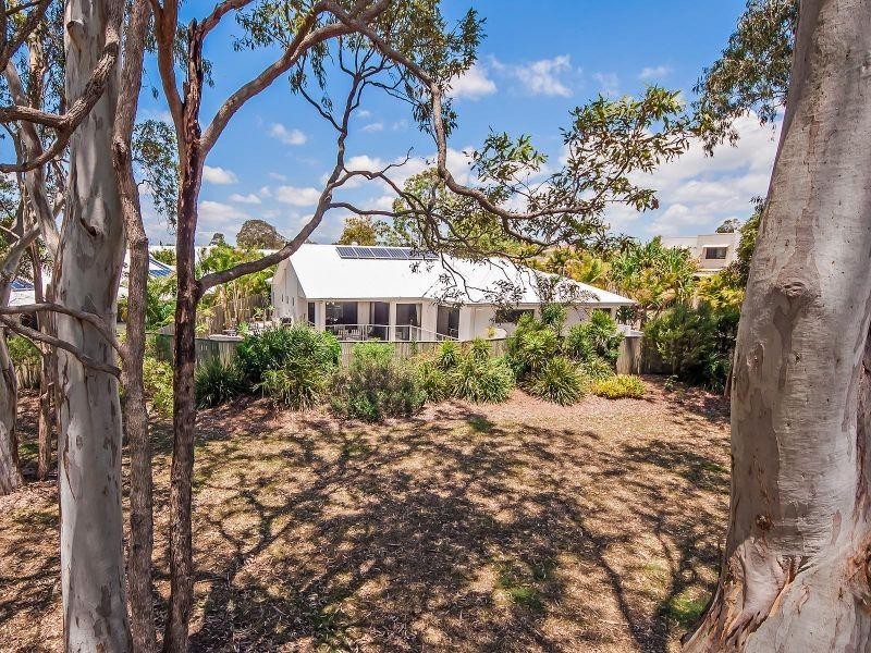 23 Starboard Avenue, Noosaville QLD 4566