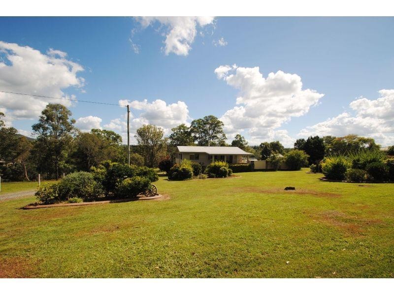 29 Megan Road, Southside QLD 4570