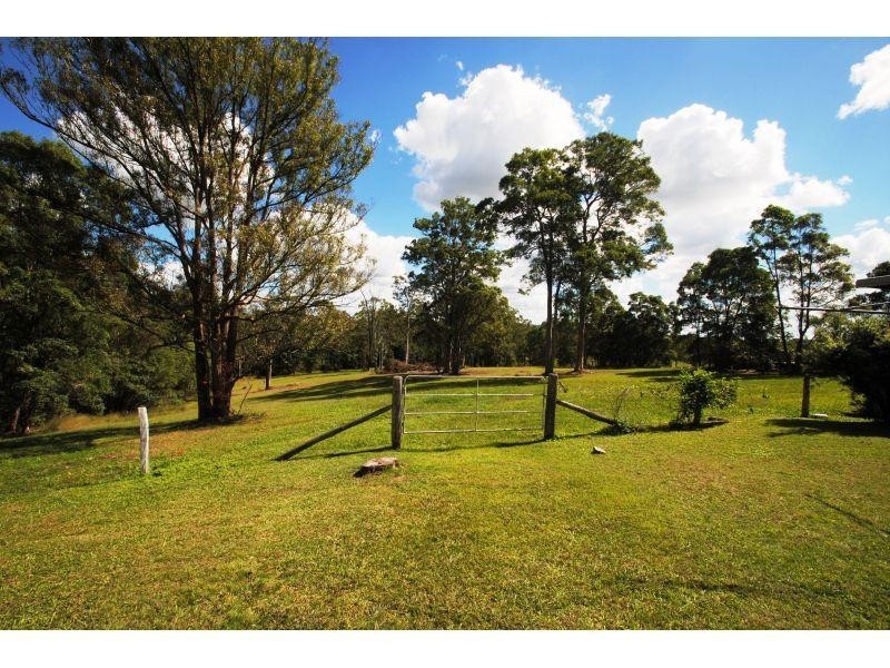 29 Megan Road, Southside QLD 4570