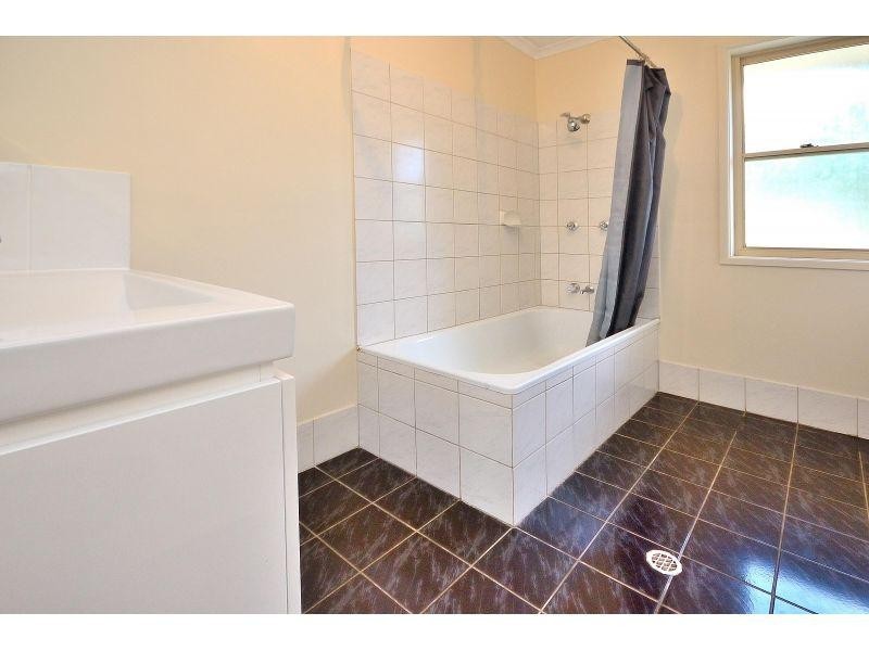 10 Gleneagles Drive, Tewantin QLD 4565