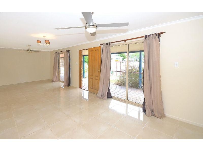 10 Gleneagles Drive, Tewantin QLD 4565