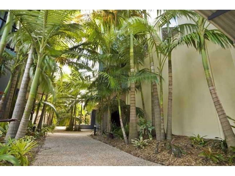 4-5/9 Albert Street, Noosaville QLD 4566