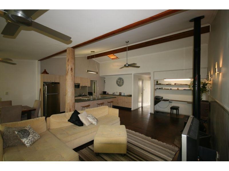 17 Palm Grove Crescent, Tewantin QLD 4565