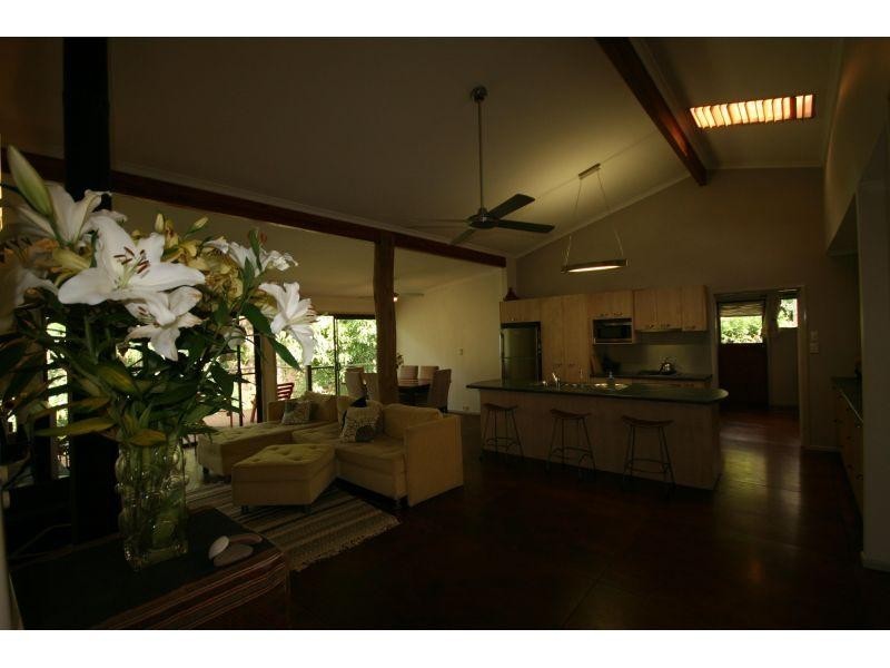 17 Palm Grove Crescent, Tewantin QLD 4565