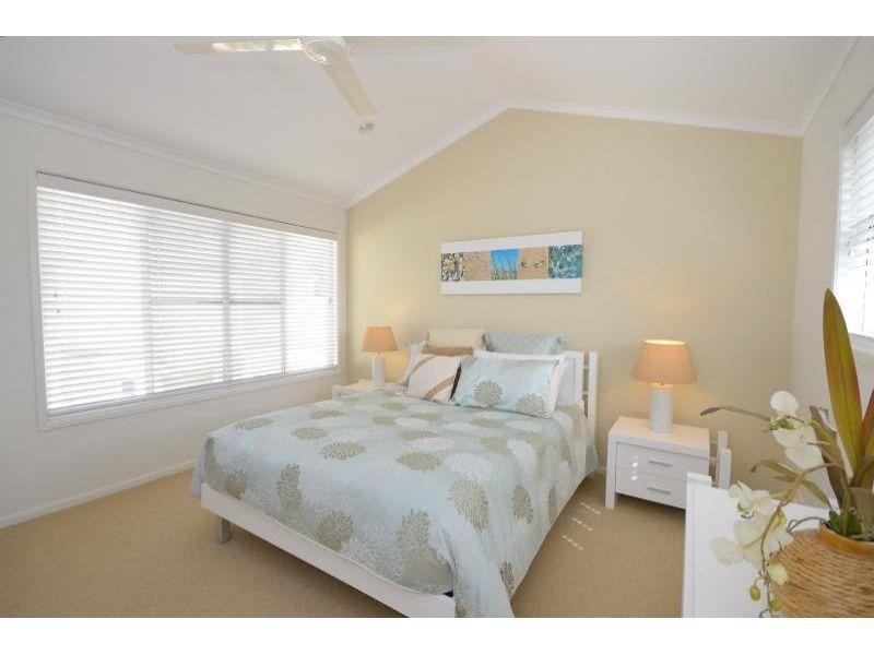 1/221 Weyba Rd, Noosaville QLD 4566