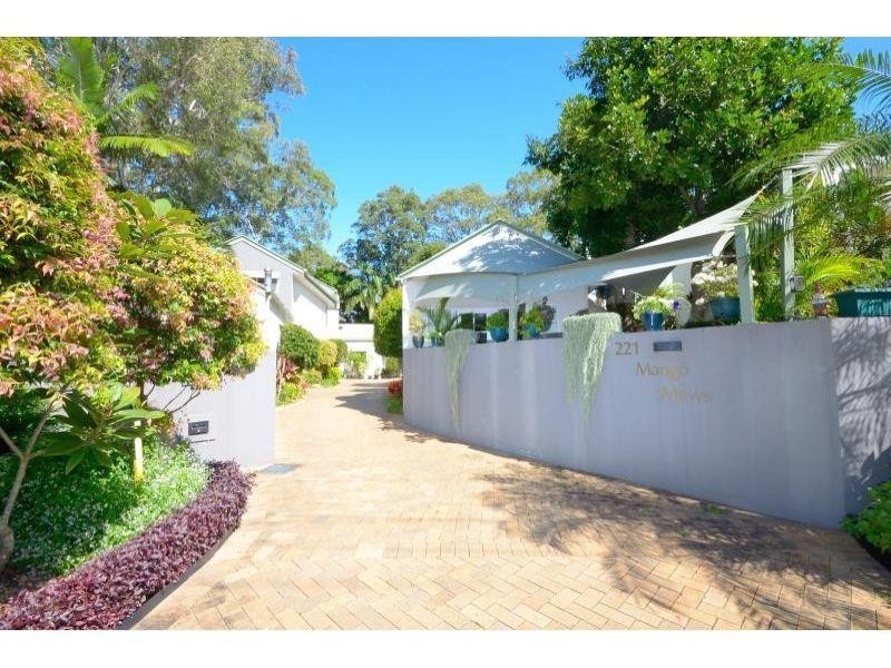 1/221 Weyba Rd, Noosaville QLD 4566