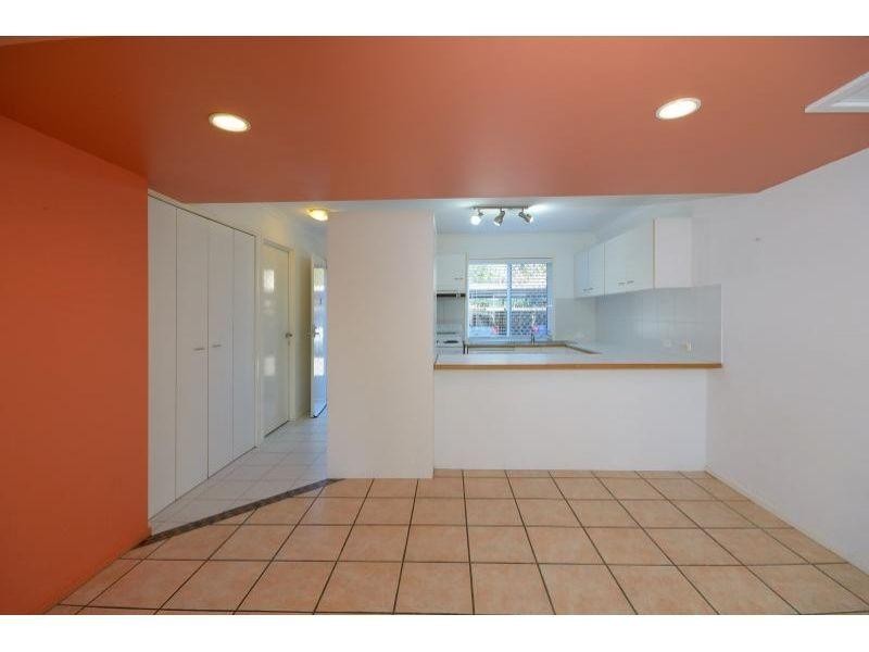 2/14 Barbados Crescent, Noosaville QLD 4566