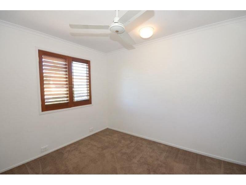 2/14 Barbados Crescent, Noosaville QLD 4566