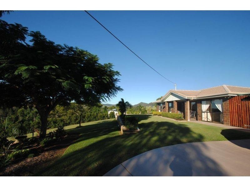 42 Hillview Road, Cedar Pocket QLD 4570