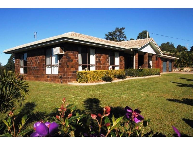 42 Hillview Road, Cedar Pocket QLD 4570