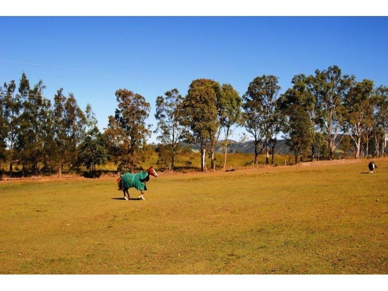 10 Jum Jum Court, Lower Wonga QLD 4570