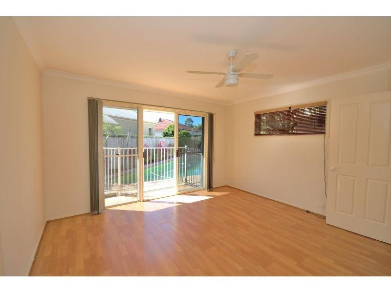 4 Sternlight St, Noosaville QLD 4566