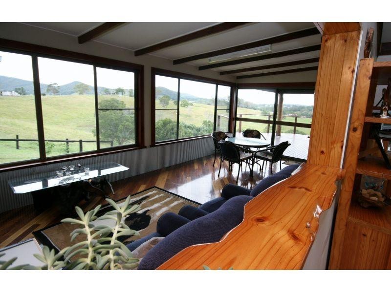 92 Cavanagh Road, Greens Creek QLD 4570