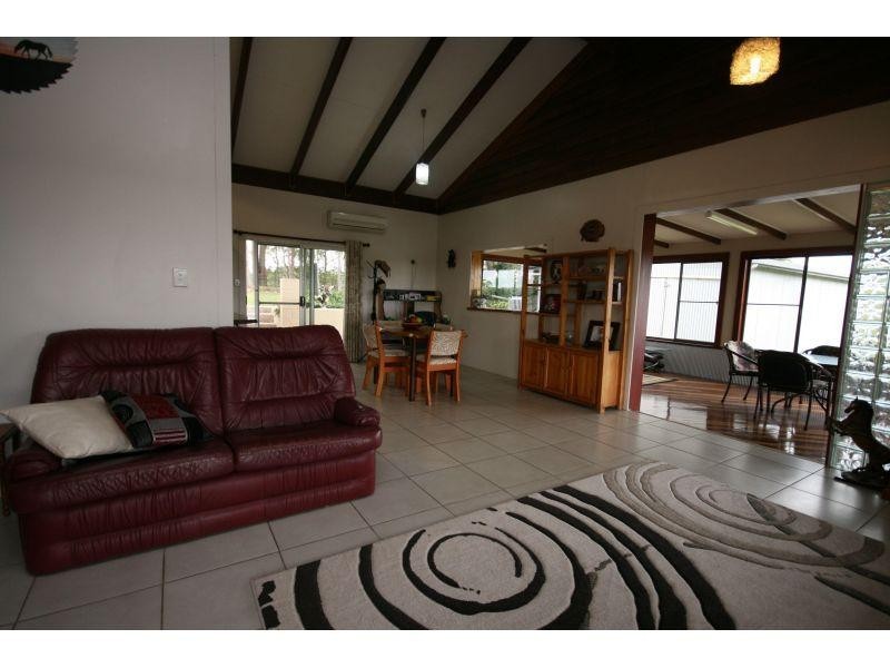 92 Cavanagh Road, Greens Creek QLD 4570