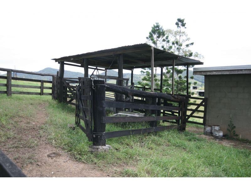 92 Cavanagh Road, Greens Creek QLD 4570