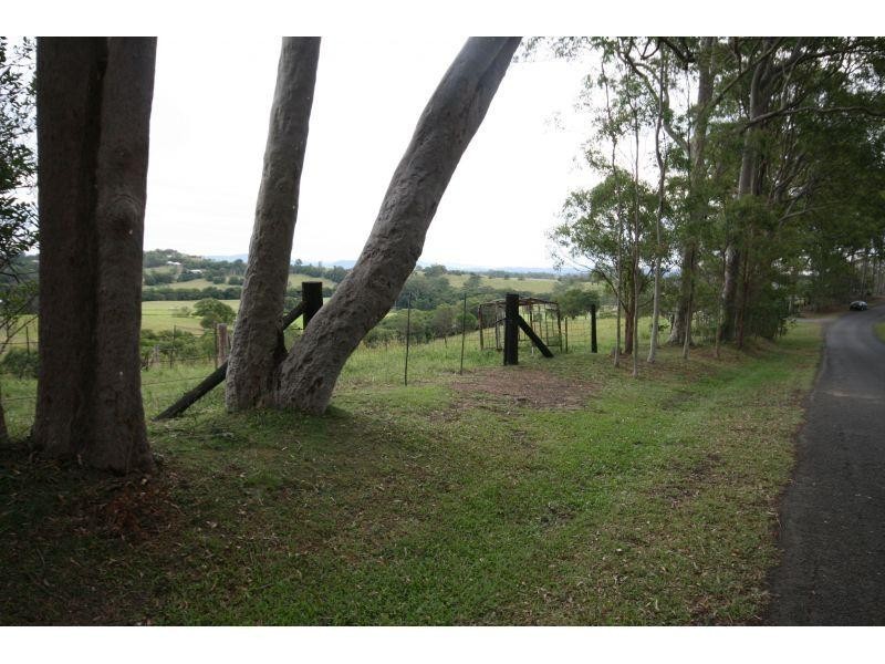 92 Cavanagh Road, Greens Creek QLD 4570