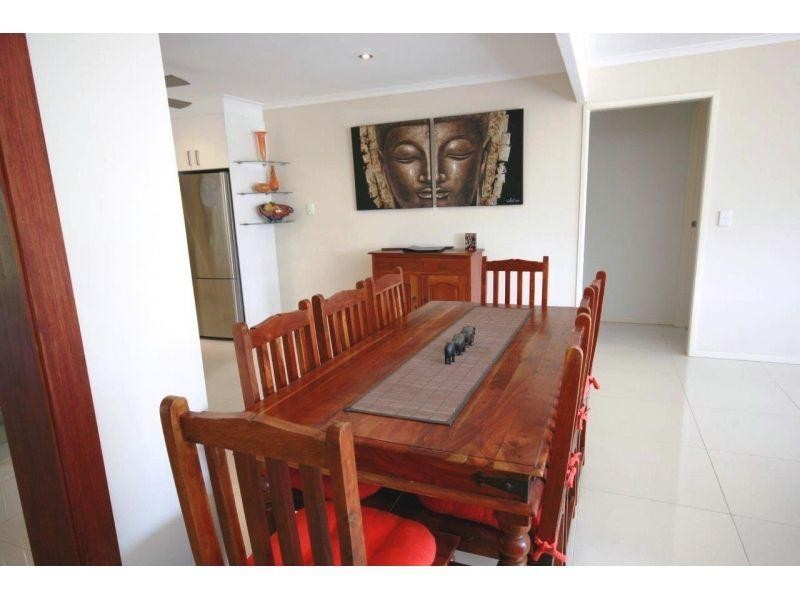 8 Elkhorn Dr, Tewantin QLD 4565