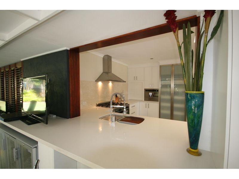 8 Elkhorn Dr, Tewantin QLD 4565