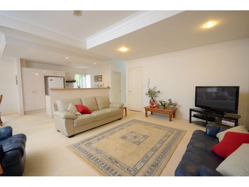 2/6 Ketch Place, Noosaville QLD 4566