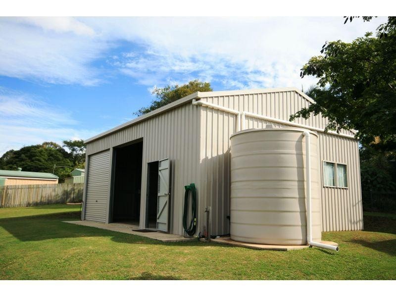 25 Emerald Drive, Southside QLD 4570