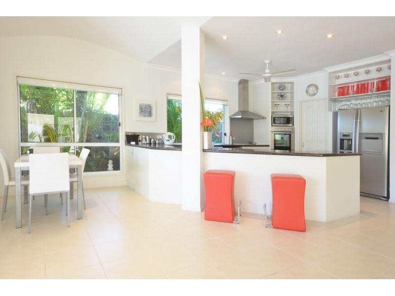 7 Mermaid Quay, Noosa Waters QLD 4566