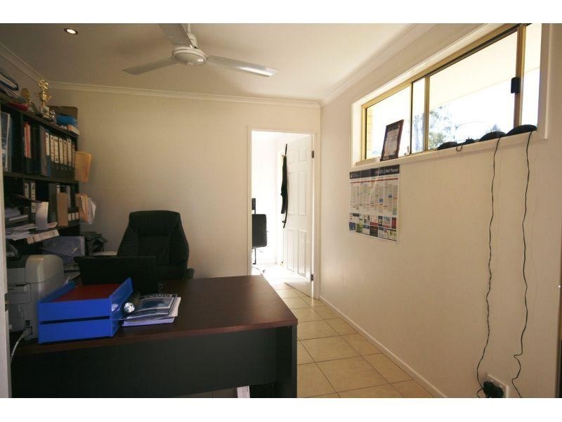 16 Lindsay Street, Southside QLD 4570