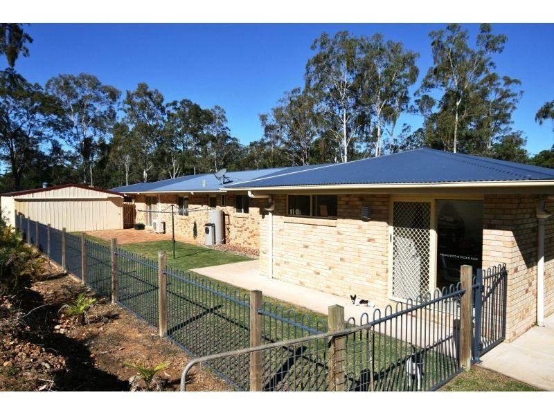 16 Lindsay Street, Southside QLD 4570