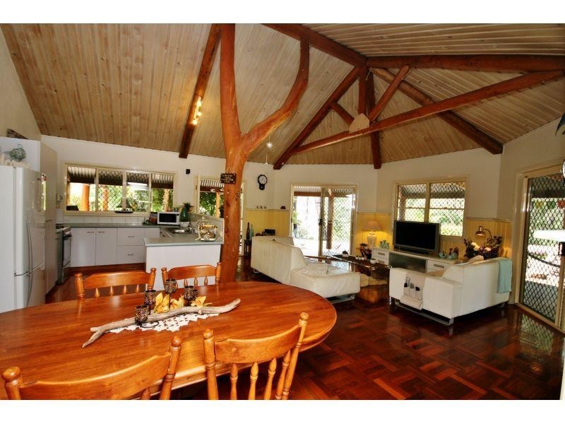 1050 Gympie Woolooga Rd, Glastonbury QLD 4570