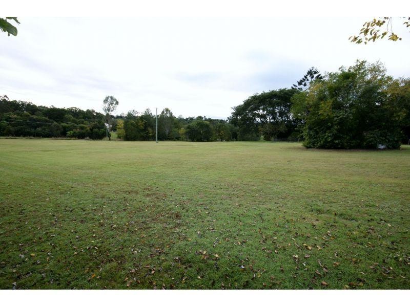 114  Mary Valley Road, Southside QLD 4570