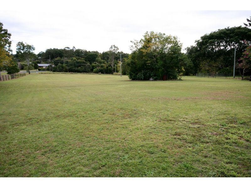 114  Mary Valley Road, Southside QLD 4570