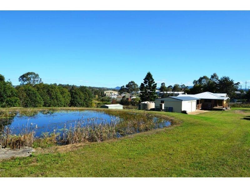 44 Hall Road, Mothar Mountain QLD 4570