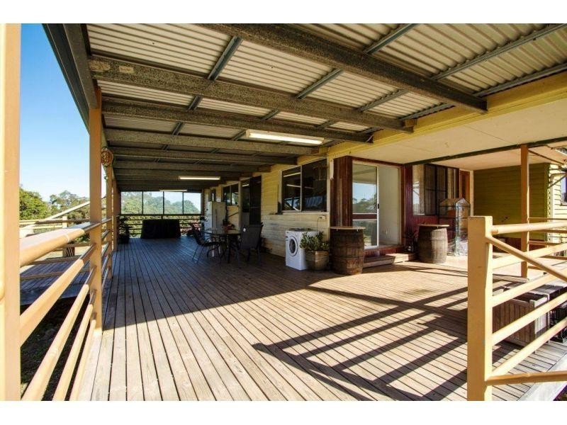 44 Hall Road, Mothar Mountain QLD 4570