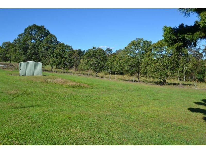 44 Hall Road, Mothar Mountain QLD 4570