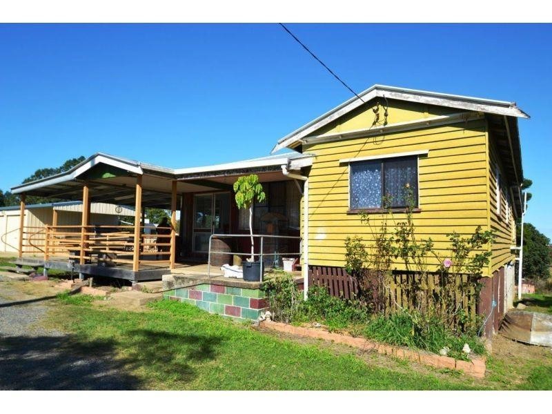 44 Hall Road, Mothar Mountain QLD 4570